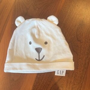 NWT GAP Cream Bear  Hat